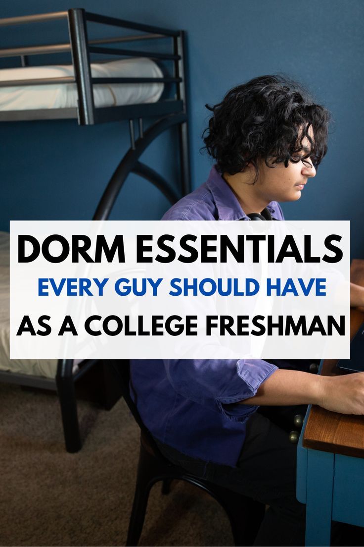 dorm room essentials for guys Guy Dorm Room, Room Essentials List, What To Bring To College, Dorm List, Dorm Room Organization Storage, College Dorm Room Organization, Best College Dorms, Guy Dorm, Guy Dorm Rooms