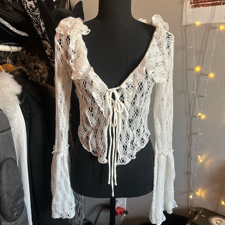 Size: Small Brand New White Lace Tops For Fall, White Lace Top For Fall, Fitted White Sweater For Spring, White Tops For Fall Party, White Spring Party Sweater, White Party Tops For Fall, White Party Top For Fall, Urban Outfitters White Tops For Fall, White Casual Sweater For Party