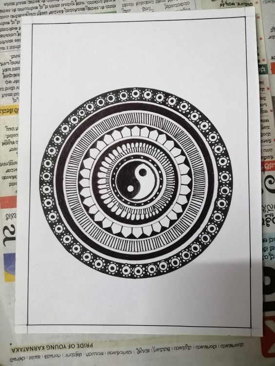 Mandala Art Drawing Ideas Mandalas Design, Art Sketches Mandala, Easy Artwork Ideas For Beginners, Very Simple Mandala Art, Very Easy Mandala Art For Beginners, Mandala Art Simple With Quotes, Mandala Drawings For Beginners, Mandala Easy For Beginners, Doodle Art Beginners