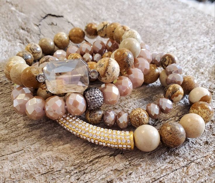 Four bracelets, genuine stones Crystal Ideas, Stretch Beaded Bracelets Diy, Boho Bracelets Stack, Blessing Beads, Turquoise Gold Ring, Jewelry Boutique, Jewelry Making Necklace, Bracelets Diy, Fun Jewelry