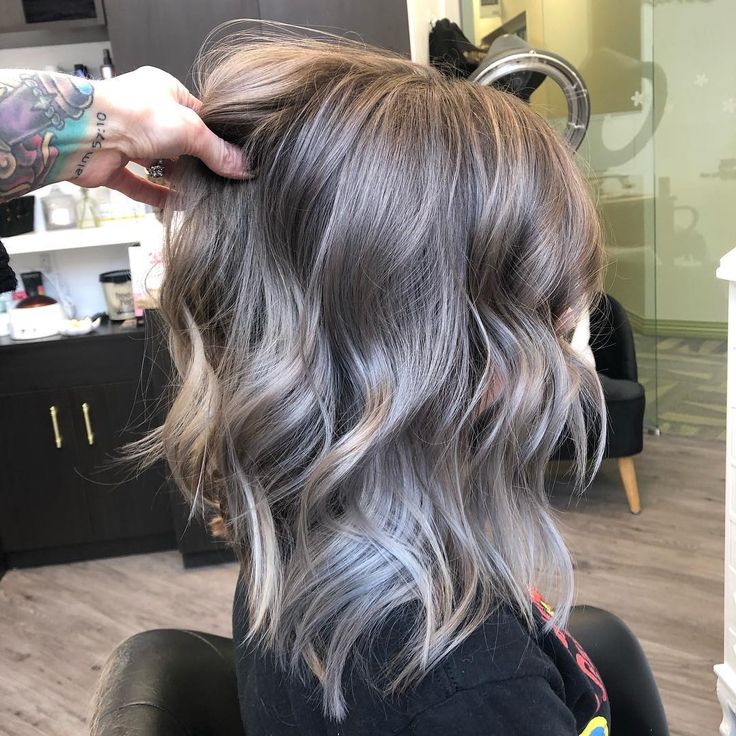 Grown Out Highlights, Mushroom Blonde, Mushroom Hair, Grey Hair Transformation, Ash Hair, Ash Brown Hair, Blending Gray Hair, Grey Hair Color, Hair Color And Cut