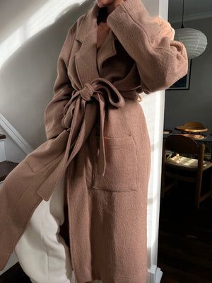 Na Nin Christine Coat / Available in Latte and Sienna – NA NIN Beautiful Silhouette, Line Shopping, Sample Sale, Kids Accessories, Patch Pocket, Best Sellers, Jumpsuit Dress, Sale Items, Final Sale