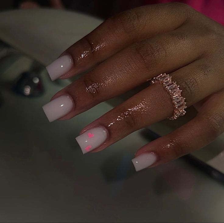 @Nailedby.jo on insta 🫶🏽 Nut White Nails With Rhinestones, Short Square Acrylic Nails Beach, Shorties Nails Square Design, Different Color Nails Acrylic, Short Nails Birthday, Short Nails Acrylic Square, Short Acrylic Nails Square, Trip Nails, Overlay Nails