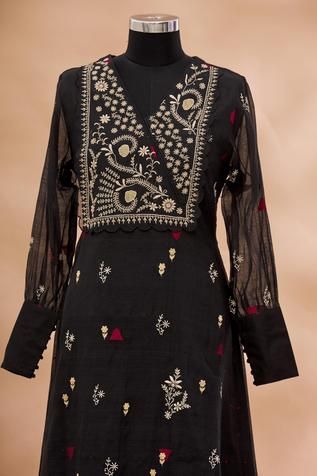 Shop for Prama by Pratima Pandey Black Emboridered Kurta for Women Online at Aza Fashions Pratima Pandey, Kurta Black, Kurta For Women, Embroidered Motifs, Black Flare, Sheer Sleeves, Aza Fashion, Victorian Dress, Bell Sleeve Top