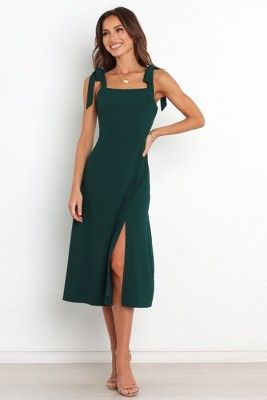 Semi Formal Wedding, Guest Attire, Traje Casual, Wedding Attire Guest, Cocktail Attire, Usa Dresses, Sophisticated Dress, Dresses By Length, Mid Length Dresses