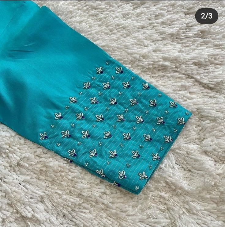 Work Blouse Hand Designs, Simple Maggam Work Blouse, Simple Maggam Work, Blouse Maggam Work, Maggam Work Blouse, Hand Work Design, Latest Blouse Designs Pattern, Traditional Blouse Designs, Latest Model Blouse Designs