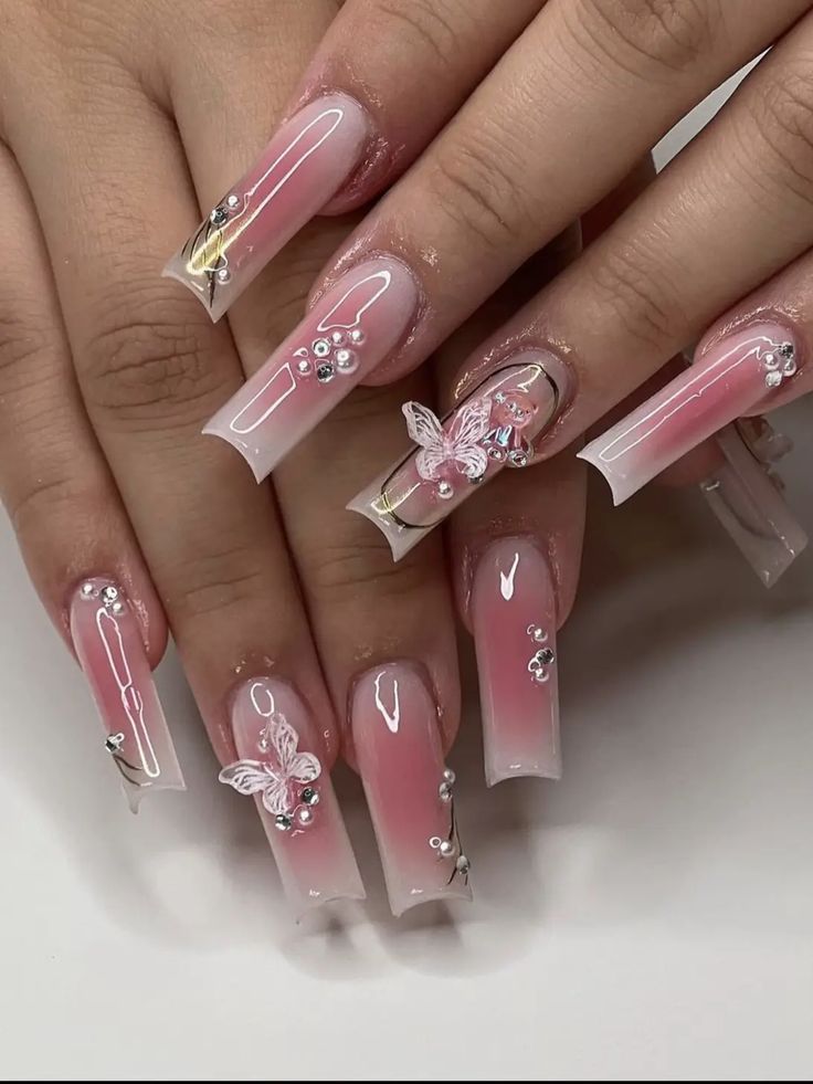 Junk Nails Inspo - Lemon8 Search Square Freestyle Nails, Airbrush Acrylic Nails, Pink Freestyle Nails, Airbrush Nails Designs, Pink Airbrush Nails, Airbrush Nail Designs, Freestyle Nails, 2023 Nails, Summer Acrylic