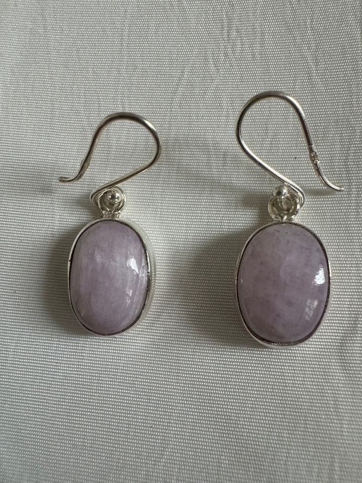 This pair of dangle kunzite earrings seems between pink and lavender depending on the light and what a person is wearing. Pink Rose Quartz Earrings With Natural Stones, Everyday Pink Pierced Earrings, Elegant Pink Amethyst Earrings, Elegant Pink Earrings For Everyday Wear, Pink Elegant Everyday Earrings, Elegant Pink Everyday Earrings, Pink And Lavender, The Light, Jewelry Earrings Dangle