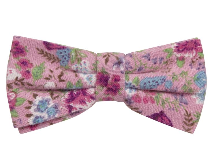 On your way to a summer party? Well, why not surprise yourself and go for a bow tie, for starters, and furthermore, one that positively screams out "here I am, and I look good"! Pink Happysprout has an intense floral pattern and will stand out, no matter what you combine it with. A bow tie for the bold and fashionwise! Multicolor Bow Tie For Summer Gift, Cute Adjustable Bow For Summer, Cute Adjustable Summer Bow, Pink Bow For Spring Party, Cute Spring Bow For Gift, Summer Party Bow Tie With Butterfly Knot, Pink Bow Gift For Spring, Cute Adjustable Bow For Spring, Playful Adjustable Bow For Summer