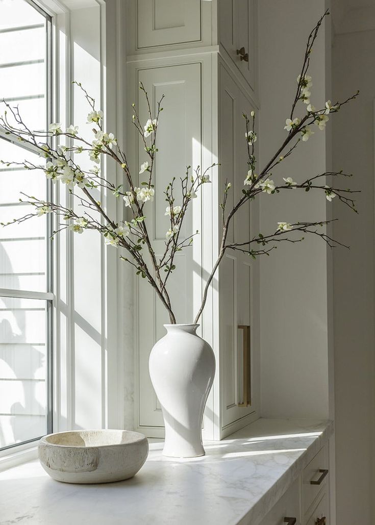 Afloral-White-Tall-Vase Large Stems Vase, Flower Decorations On Floor, Oversized Floral Arrangements, Large Branches In Vase, Large Vase With Branches, Faux Branches In Vase, Vase Branches Decor, Floor Flower Arrangements, Flower Vase Decorating Ideas