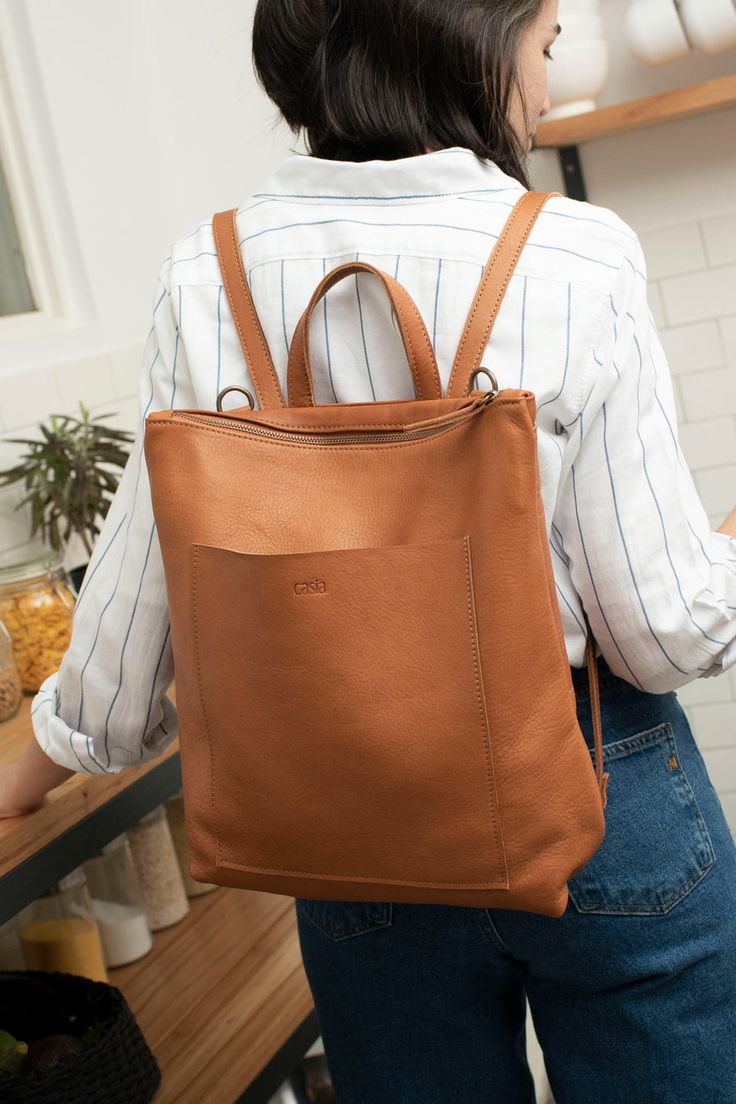 Natural Pigments, Leather Dye, Commuter Bag, Back Bag, Convertible Backpack, Sewing Leather, Satchel Tote, Nice Leather, Vegetable Tanned Leather