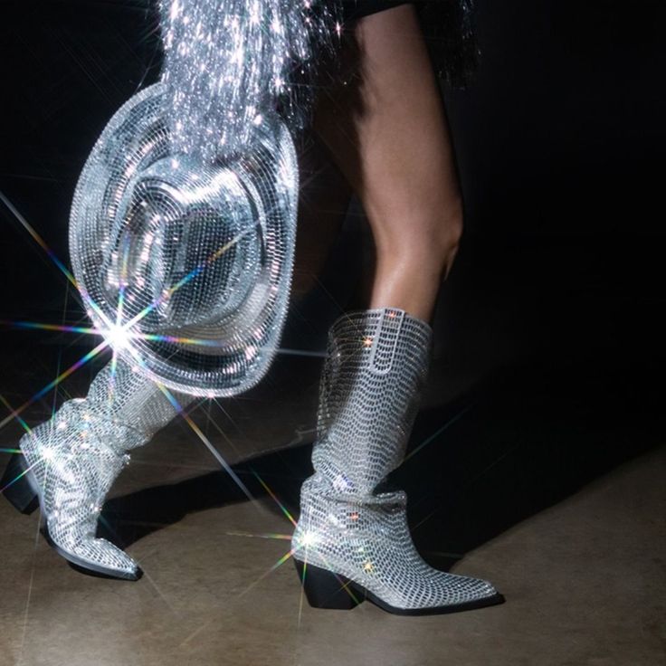 [Ad] 29 Disco Cowgirl Outfit Ideas To Learn More 2022 #discocowgirloutfit Sparkle Cowgirl Aesthetic, Chrome Cowboy Hat, Disco Core Aesthetic, Space Cowboy Aesthetic Outfits, Glitter Cowboy Aesthetic, Disco Cowboy Aesthetic, Space Disco Outfit, Glitter Cowgirl Aesthetic, Silver Rave Outfit