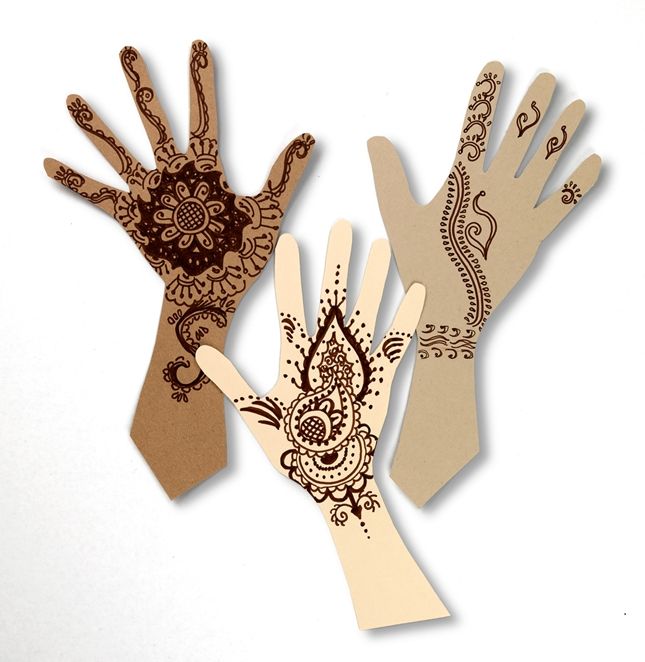 mendhi Mehndi Hands, Multi Cultural Art, Multicultural Art, Henna Hands, Henna Ideas, 6th Grade Art, 4th Grade Art, 5th Grade Art, Tattoo Hand