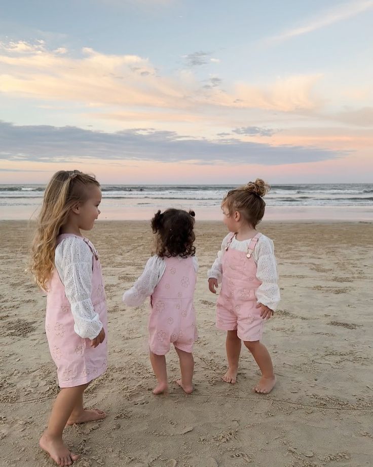 You in our favourite pieces, our heart can hardly cope ~ our LM fam is absolutely slaying the tagged section 🥹 📷✨ Mum Aesthetic, Future Mommy, Girls Support Girls, Dream Family, Future Mom, Dream Baby, Beach Baby, Baby Sister, Cute Family