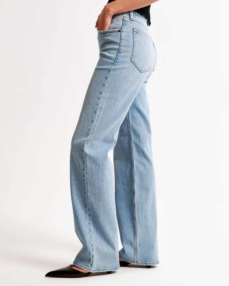 Step into the nostalgia of the 90s with Abercrombie & Fitch's Women's High Rise Relaxed Jeans, perfectly tailored to bring both style and comfort to your wardrobe. 

- Size: 34 LONG
- Color: Medium Wash
- Material: Body - Cotton, Elastane; Pocket Lining - Blend
- Gender: Female
- Fit: High rise (10.5”), fitted at waist and hips, relaxed full-length leg
- Features: Clean hem, vintage stretch fabric for added comfort

These jeans are designed to flatter your silhouette while offering the ease and Medium Wash High Rise Jeans For Everyday, Fitted Flare Jeans For Everyday Spring Wear, Medium Wash High Rise Relaxed Fit Flare Jeans, Mid-rise Medium Wash Flare Jeans For Everyday, Light Wash Fitted High Rise Cropped Jeans, Classic High Rise Medium Wash Flare Jeans, Classic High Rise Jeans With Frayed Hem, Classic Fitted Light Wash Cropped Jeans, Fitted Flare Jeans With Frayed Hem For Everyday