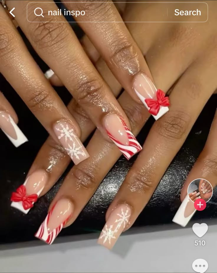 Christmas Nail Ideas Green And Red, Black Santa Nails, Christmas Shorties Nails, Black And Red Winter Nails, Winter Nails For Black Women, Christmas Nail Designs Black Women, Nail Inspo Acrylic Christmas, Cute Nail Designs For Christmas, Black Nail Designs Christmas