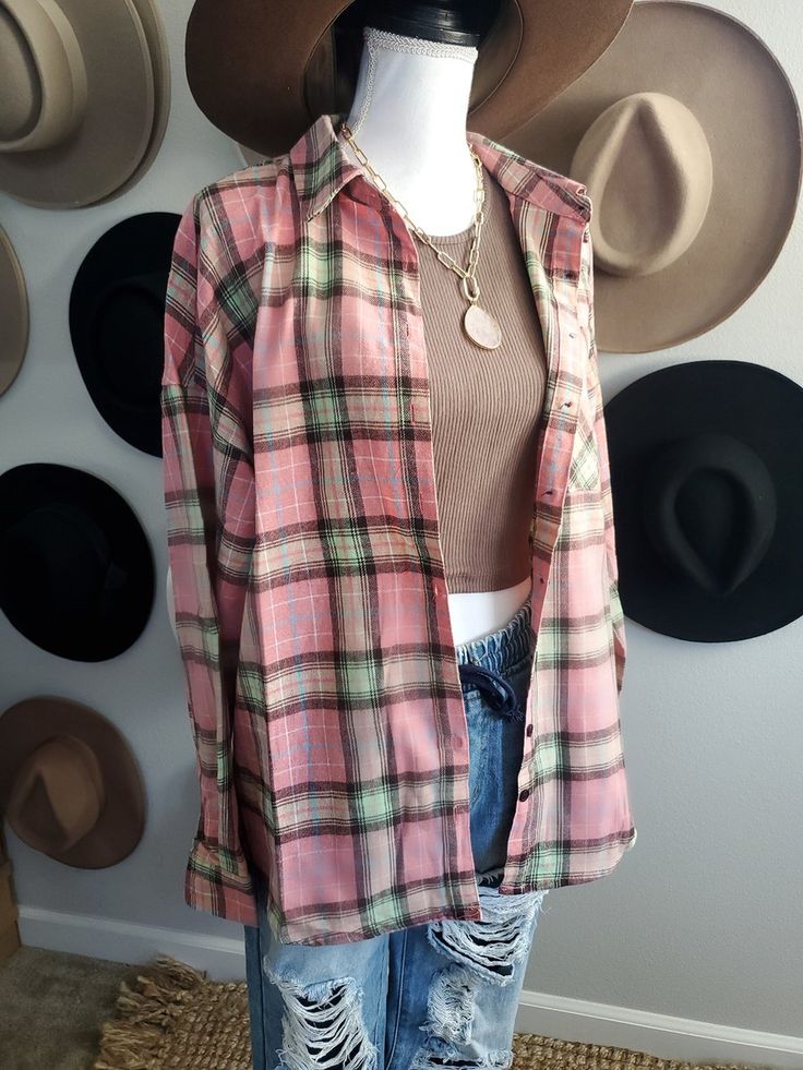 Trendy Plaid Button-up Shirt, Trendy Plaid Button-down Shirt, Plaid Collared Flannel Shirt With Button Closure, Spring Everyday Plaid Shirt, Trendy Collared Plaid Flannel Shirt, Trendy Plaid Button-up Flannel Shirt, Trendy Plaid Flannel Shirt Relaxed Fit, Trendy Relaxed Fit Plaid Flannel Shirt, Everyday Plaid Flannel Shirt