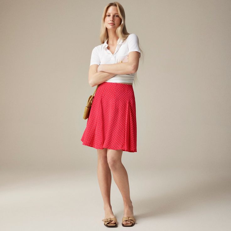 Pre-order Godet knee-length skirt in crepe de chine Knee Length Skirt Outfits, Knee Length Skirts Outfits, J Crew Looks, Polo Women, Jcrew Collection, Summer Suits, Linen Shop, Suit Shop, Knee Length Skirt