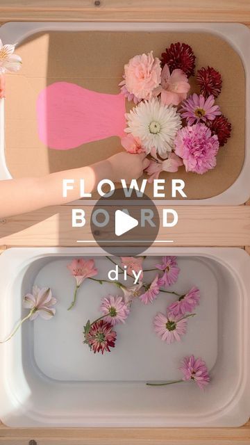 flowers are floating in a bathtub with the words flower board diy written on it