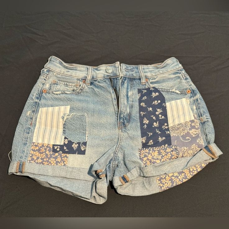 Never Worn/Size4 Casual Blue Bottoms With Floral Patchwork, White Patchwork Short Bottoms, Short Spring Bottoms With Patchwork, High Waist Patchwork Shorts For Summer, Summer High Waist Patchwork Shorts, Summer Denim Bottoms With Floral Patchwork, Blue Cotton Patchwork Shorts, Trendy Patchwork Shorts For Spring, High Waist Cotton Patchwork Shorts