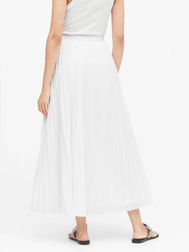 Pleated Poplin Maxi Skirt | Banana Republic Spring Solid Pleated Skirt With Pleated Hem, Spring Fitted Pleated Skirt With Pleated Back, Flowy Pleated Skirt With Pleated Hem For Summer, Spring Midi-length Accordion Pleats Skirt, Summer Long Pleated Skirt With Pleated Hem, Summer Skirt With Pleated Back, Summer Skirt With Accordion Pleats, Pleated Voluminous Maxi Skirt For Spring, Chic Accordion Pleated Maxi Skirt For Summer