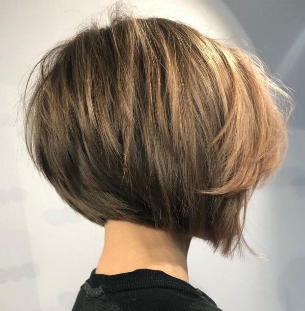 Concave Bob Hairstyles, Bobbed Hairstyles With Fringe, Straight Bob Haircut, Κούρεμα Bob, Stacked Haircuts, Inverted Bob Hairstyles, Stacked Bob Hairstyles, Short Wavy Bob, Messy Bob Hairstyles