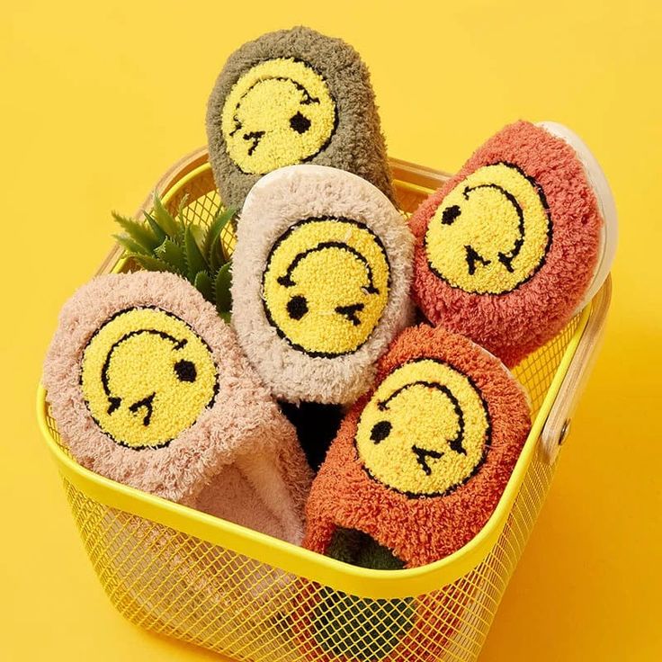 Smiley Face Kids Slippers - Momorii Trendy Non-slip Round Toe Slippers, Fun Multicolor Non-slip Slippers, Trendy Soft Slippers With Round Toe, Fun Round Toe Slippers For Winter, Fun Round Toe Winter Slippers, Playful Multicolor Round Toe Slippers, Fun Non-slip Winter Slippers, Winter Fun Non-slip Slippers, Winter Yellow Round Toe Slippers