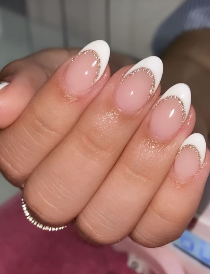 Gel X Nail Designs French Tip, Gel X Nails Short Almond, Cute Beach Nail Ideas, Cute White And Gold Nails, Basic Nails For School, Nail Ideas For Teenagers, Nails For 10 Year Girl, Cute Gel X Nail Designs, Simple French Tip Designs