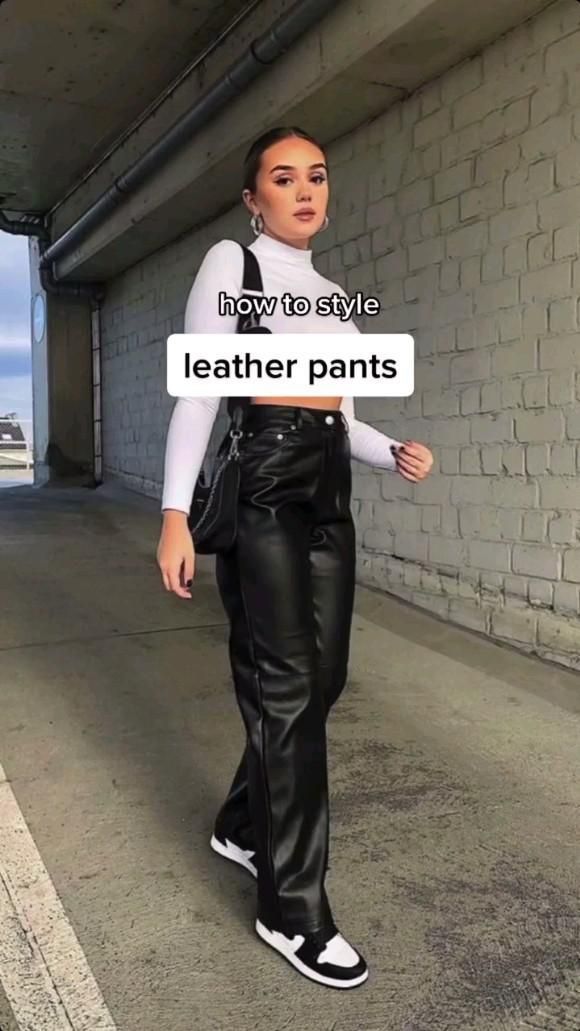 Leather Jeans Outfit, Leather Pants Outfit Night, Black Leather Pants Outfit, How To Style Leather Pants, Leather Trousers Outfit, Outfit Nero, Leather Pants Style, Outfits Leggins, Black Pants Outfit