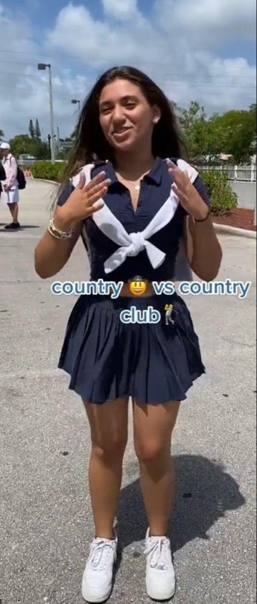 Country Club Inspo Outfits, Preppy Spirit Day, Preppy Dress Up Day At School, Prep Rally Outfits, Preppy Day Spirit Week, Country Club Fits Spirit Week, Preppy Country Club Outfit Spirit Week, County Club Outfits Spirit Week, Country Club Football Theme