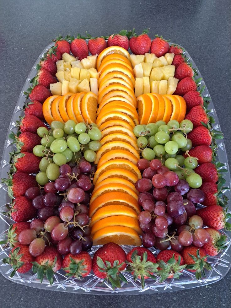 Easter Cross Fruit Tray Cross Fruit Tray, Vegetables Tray, Baptism Food, Vegetable Trays, Fruit Cross, Church Recipes, Snack Platters, Easter Fruit, Green Bean Salad Recipes