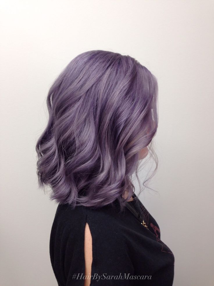 obsessing over this beautiful smokey lavender hair! Who else would rock this color? Bold Hair Color, Lilac Hair, Hair Color Pastel, Lavender Hair, Hair Color Purple, Pastel Hair, Dye My Hair, Hair Envy, Cool Hair Color