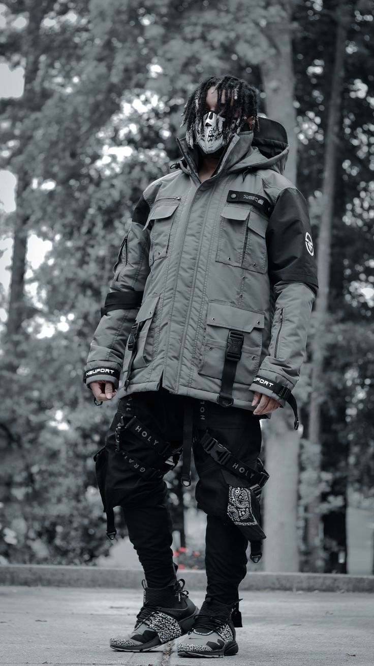 Techwear Wallpaper, Techwear Reference, Cyberpunk Clothing, Techwear Jacket, Tech Clothing, Techwear Streetwear, Japanese Street Wear, Tech Wear Fashion, Techwear Outfits