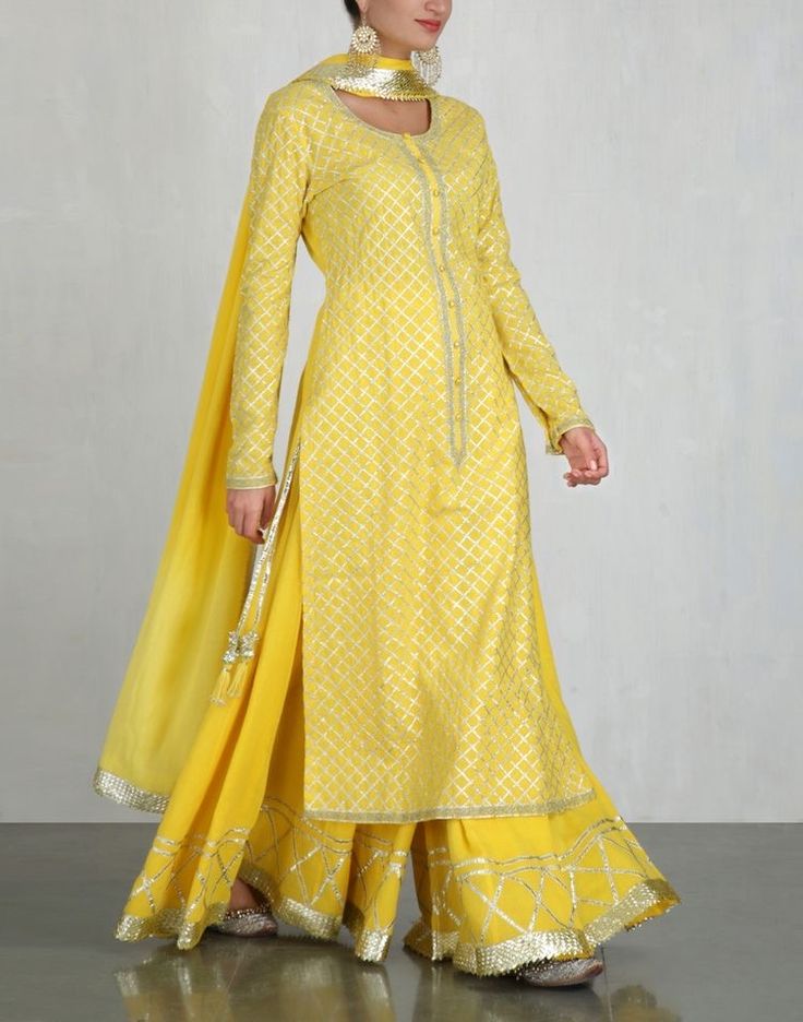 Haldi Suits, Kurta Outfit Ideas, Amazon Kurti, Kurta Outfit, Functional Outfits, Palazzo Design, Dress Sharara, Lakshmi Photos, Gharara Designs