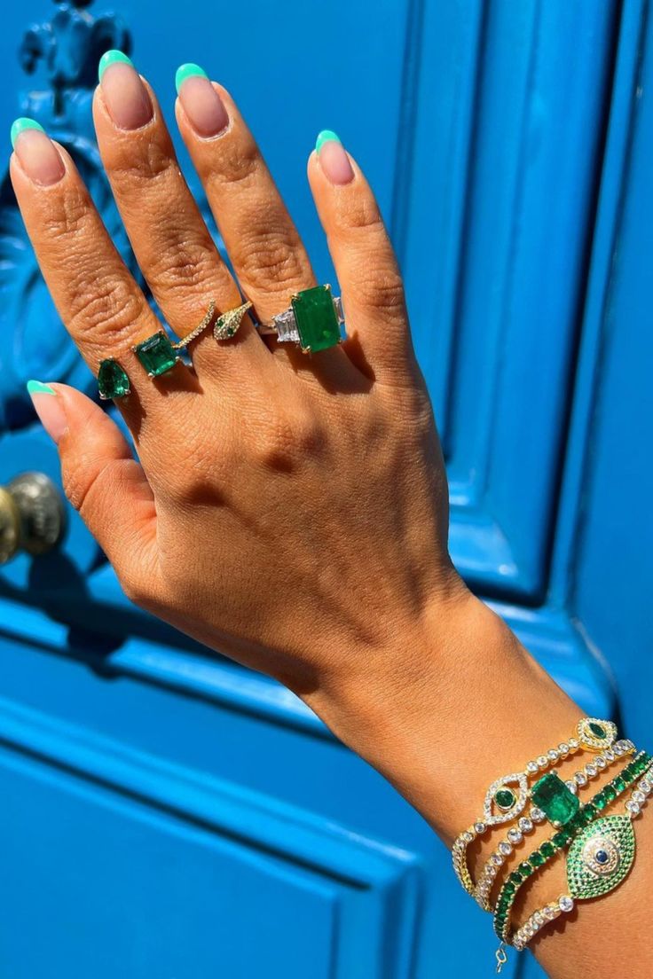 Experience the beauty of emerald and paraiba stones in this exquisite jewelry collection. Blue Doors, Blue Door, Rings Bracelets, Beautiful Blue, Most Beautiful, Emerald, Doors, Paris, Sterling Silver