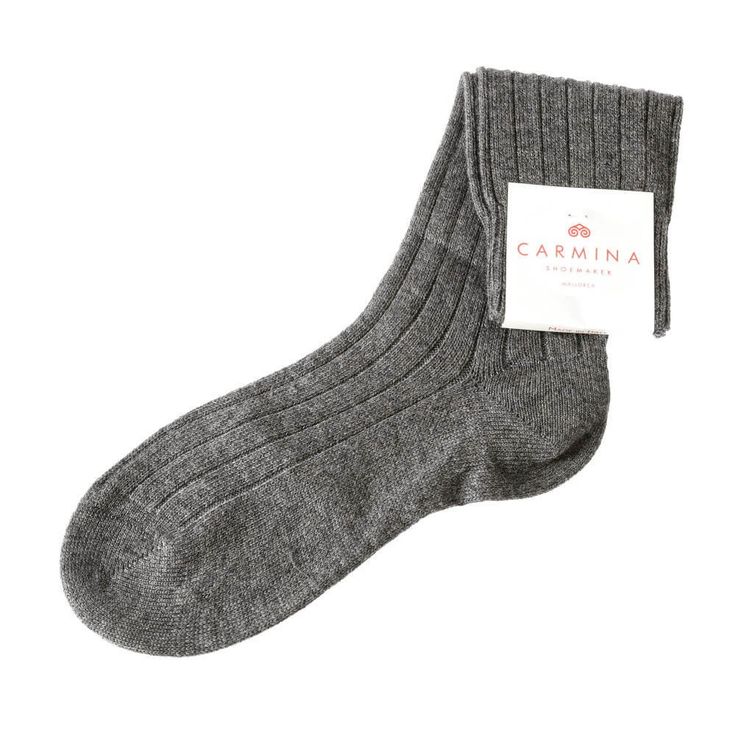 Grey men's wool and cashmere socks Classic Gray Socks For Winter, Classic Fall Socks, Casual Warm Gray Socks, Casual Cashmere Socks For Winter, Classic Gray Winter Socks, Classic Fall Cashmere Socks, Warm Gray Casual Socks, Classic Cashmere Socks For Winter, Casual Cashmere Winter Socks