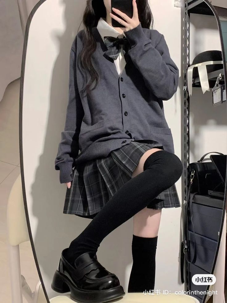 Korean Preppy, Cute Core, Coquette Kawaii, 2000s Japanese Fashion, Uniform Outfits, School Uniform Fashion, School Uniform Outfits, K Fashion, Kawaii Fashion Outfits