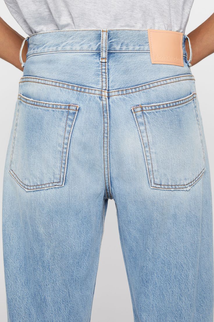 <div>2021M jeans are cut to a loose fit with a mid-waist, wide leg and long length. Crafted from rigid denim made of cotton.</div> Denim Blue Cropped Jeans With Belt Loops, Straight Hem Cropped Denim Jeans With Belt Loops, Wide Leg Recycled Denim Jeans With Belt Loops, Flare Jeans In Denim Blue With Belt Loops, Denim Blue Cropped Jeans In Rigid Denim, Mid-rise Rigid Denim Cargo Jeans, Straight Leg Cropped Jeans In Recycled Denim, Straight Leg Jeans With Patch Pockets, Denim Blue Wide Leg Jeans With Belt Loops