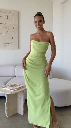 Classy Formal Dresses, Italy Wedding Guest Outfit, Italy Wedding Guest, Prom Looks, Exclusive Dress, Grad Dresses, Glam Dresses, Italy Wedding, Summer Fashion Outfits