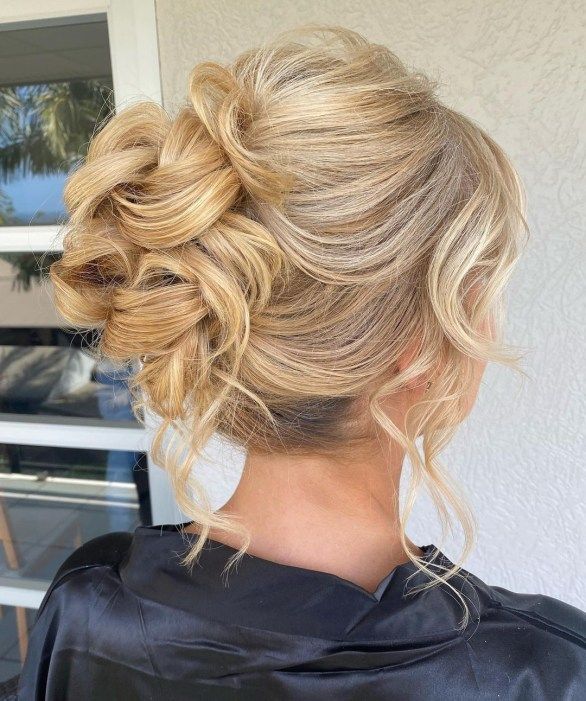 Messy Curly Mother of the Bride Updo Mother Of Bride Hairstyles Medium Length Over 50, Mother Of The Bride Hair Updo, Bride Updo Hairstyles, Mother Of The Bride Updos, Mob Hair, Mother Of The Bride Hairdos, Mother Of The Bride Hairstyles, Bride Hairstyles Updo, Mother Of The Groom Hairstyles