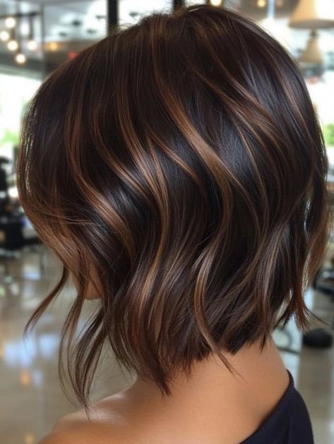 Transform your look with the latest dark caramel balayage styles of 2024. Dive into chic and stunning shades! #DarkCaramelBalayage #Balayage2024 #CaramelHairColor #FallHairTrends #WarmBalayage #BrunetteBalayage #HairInspo2024 #AutumnHairColors #RichBalayage #TrendingHairColor Dark Brown Balayage Hair, Balayage Brunette Short, Dark Caramel Balayage, Caramel Balayage Brunette, Dark Brunette Balayage, Brown Balayage Hair, Balayage Hair Ideas, Balayage Styles, Dark Chocolate Brown Hair