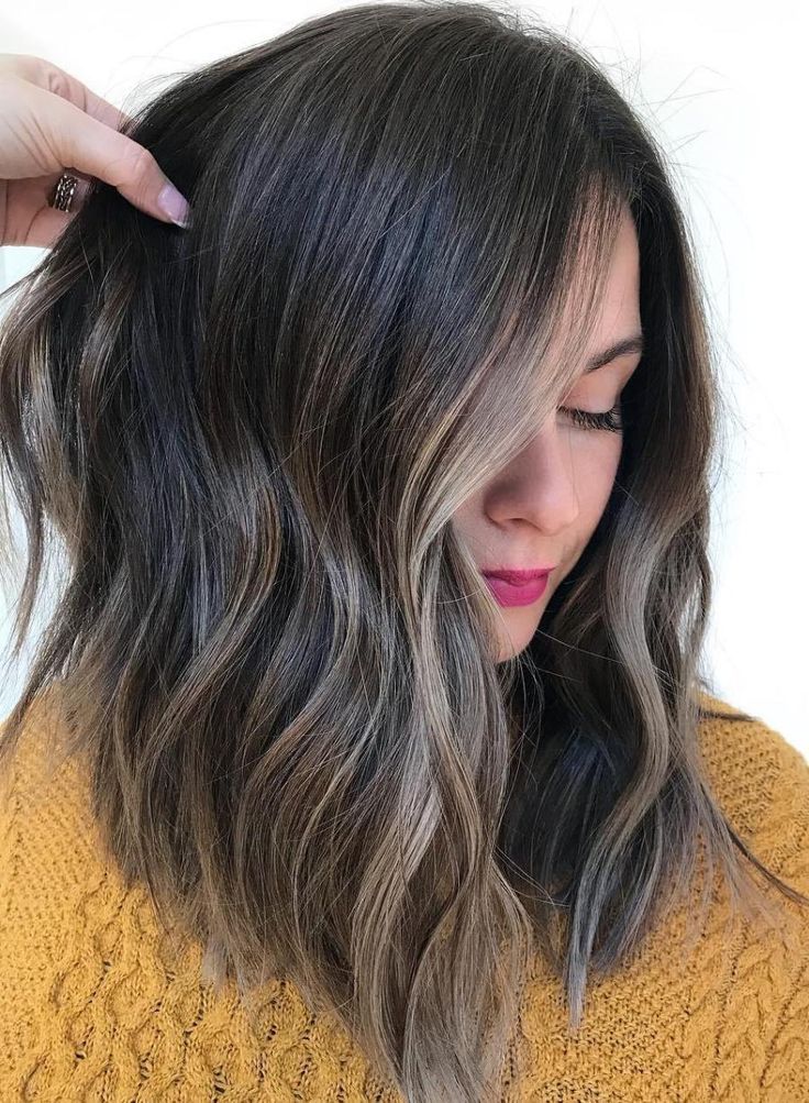 Brown Lob with Partial Highlights for Straight Hair Balayage Brunette Long, Lob Ombre, Subtle Brunette Highlights, Fire Hairstyles, Balayage Hair Lob, Brunette Lob, Straight Hair Highlights, Silver Highlights, Hair Brunette