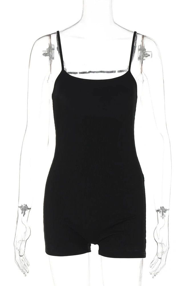 This backless suspenders playsuit offers a sleek, skinny fit with a daring open back. The suspenders add a unique touch, making it a chic choice for a standout look. Details: Elasticity: High Stretch Fabric Type: POLYESTER Material: SPANDEX Size (IN) Bust Waist Hip Length S 27.56-33.07 23.62-28.35 30.71-35.43 26.38 M 29.13-34.65 25.20-29.92 32.28-37.01 27.17 L 30.71-36.22 26.77-31.50 33.86-38.58 27.95 Black Playsuit, Hip Length, Suspenders, Playsuit, Polyester Material, Open Back, Stretch Fabric, Sleek, Fabric