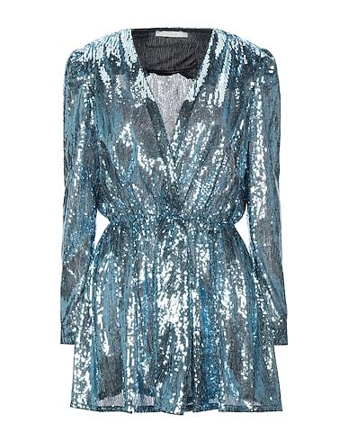 Womens Short Dress, Oscar Dresses, Deep Neckline, Dress For Short Women, Short Dress, Sequin Dress, Gorgeous Dresses, Sustainable Fashion, Fashion Show