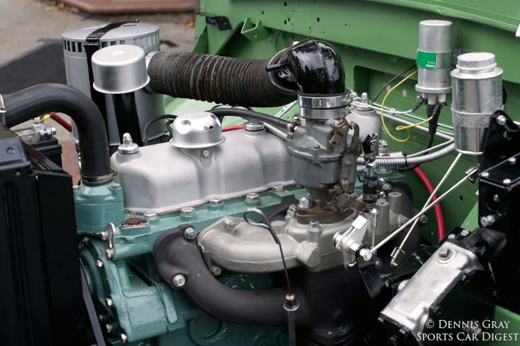 an engine is shown in this image