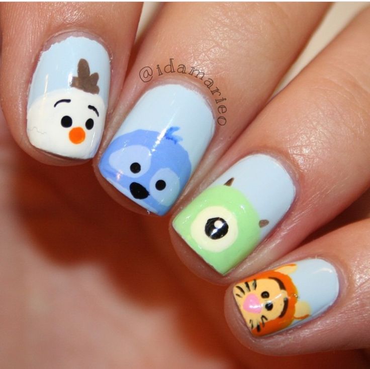 Simple Disney Nails, Disney Nail Art, Disneyland Nails, Disney Nail Designs, Disney Acrylic Nails, Disney Nail, Kutek Disney, Nail Art Disney, Animal Nails