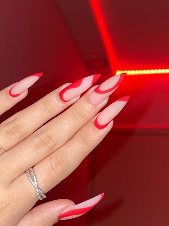 Edgy Almond Nail Designs. - Gist94 Red Stiletto Nails, Kylie Nails, Acrylic Nails Stiletto, Edgy Nails, Stiletto Nails Designs, Almond Nails Designs, Square Acrylic Nails, Fire Nails, Pretty Acrylic Nails