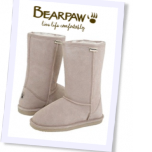 Bear paw boots Bear Paw Boots, Ugg Adirondack, Michael Kors Handbags Outlet, Kids Ugg Boots, Ugg Dakota, Ugg Classic Tall, Ugg Bailey Button, Ugg Classic Short, Ugg Classic Mini