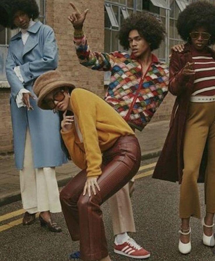 70s Fall Fashion Black Women, 70s African Fashion, 70s Afro Aesthetic, 60s Outfits Black Women, 70s Outfit Black Women, Afro Aesthetic 70s, Old School Outfits 90s Women, 60s Black Women Fashion, 80s Black Fashion