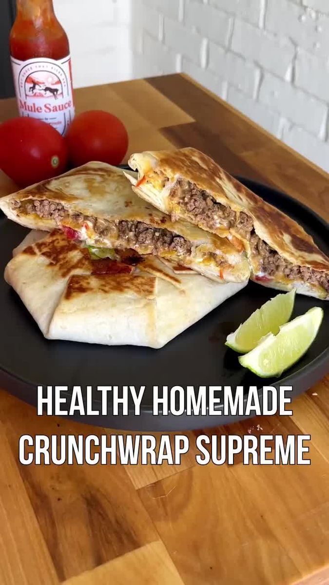 Taco Bell Crunch Wrap, Homemade Crunchwrap, Crunchwrap Supreme, Crunch Wrap, Homemade Crunchwrap Supreme, Protein Diet, Diet Healthy, Homemade Tacos, Keto Meal Prep